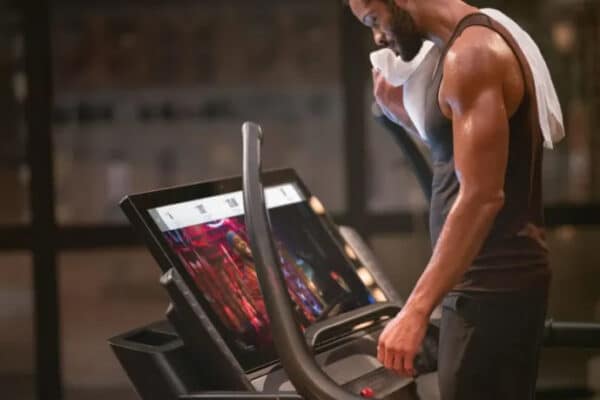 Nordictrack Commercial X32i Incline Trainer Treadmil guy working out