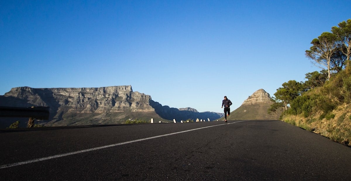 How to run 10 miles - main image