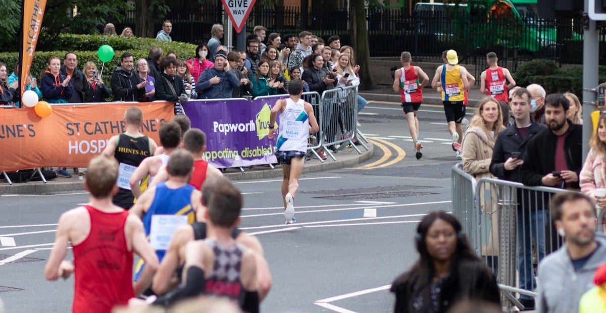 How to track London marathon runners - main image